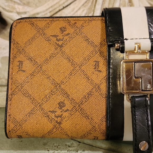 L.A.M.B. by Gwen Stefani Bullseye Wallet Pocket Book Luxury Designer #574 - Picture 13 of 13